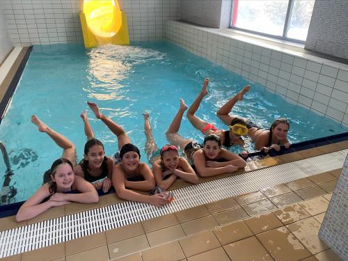 Společné plavání 2. a 6. ročníku